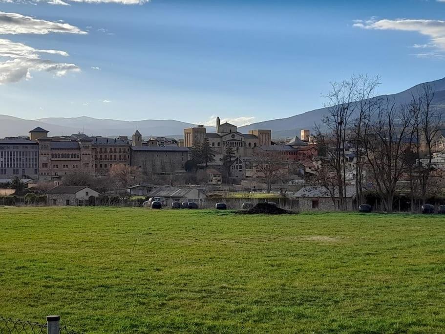 Apartament Gran Pirineu Montferrer Kültér fotó
